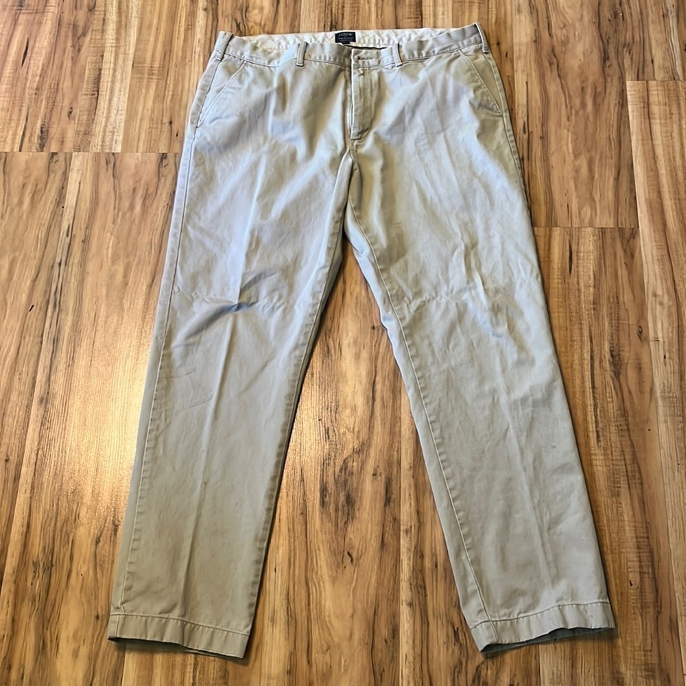 J.Crew The Sutton Pants Mens size 38X32 color is tan - Picture 2 of 8